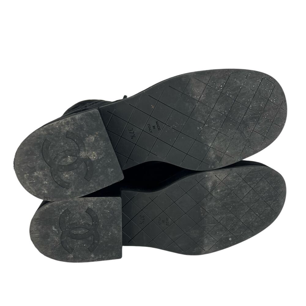 Chanel CC Suede Quilted Lace Up Combat Cap Toe Boots in Black - Picture 16 of 16
